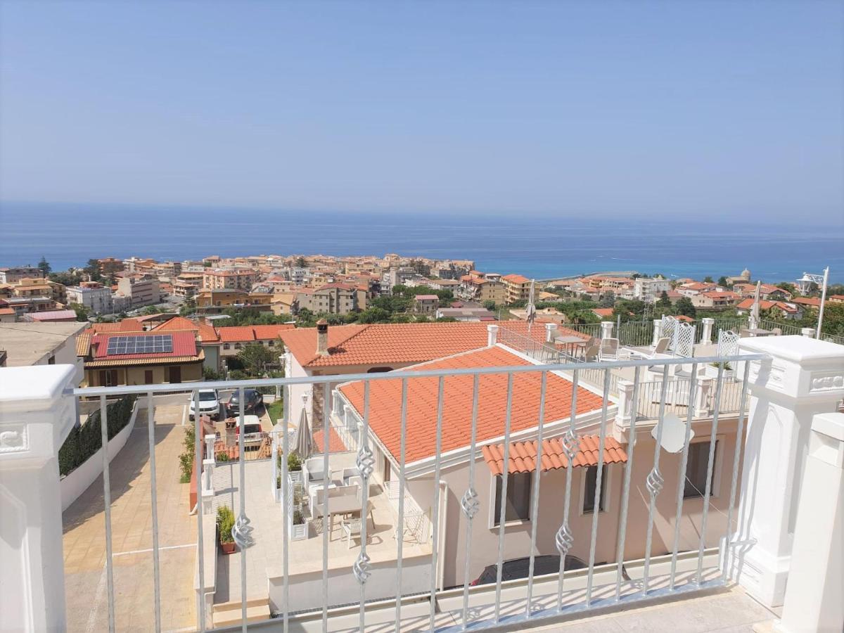 Appartamenti Borgo Panoramico N 9 Tropea Exterior foto